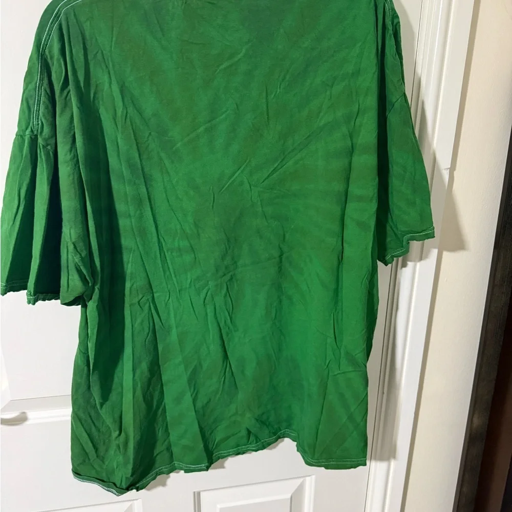 2/$20 Fashion Nova Pink Floyd Distressed Oversized Tie Dye Top - Green 1x/2x - Picture 4 of 5